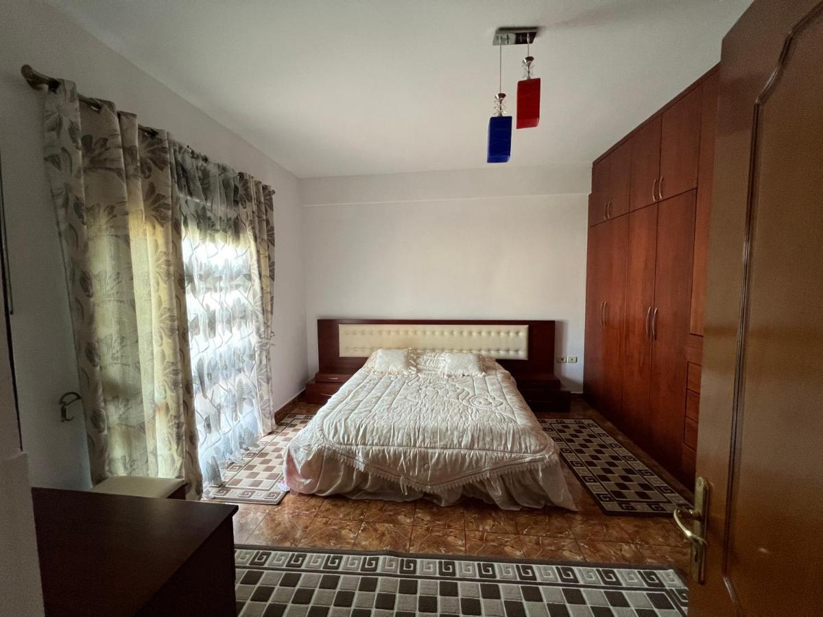 Entire Apartment Castle View Berat Luaran gambar