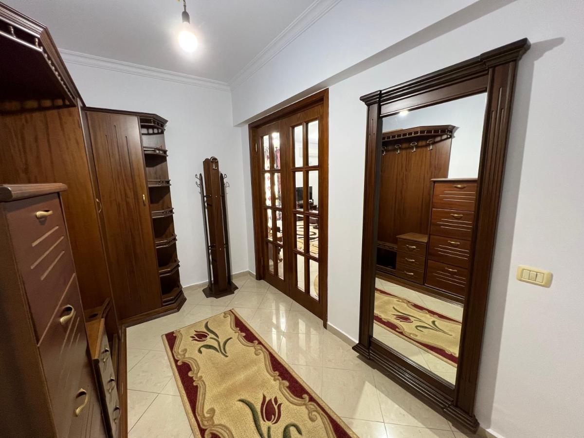Entire Apartment Castle View Berat Luaran gambar