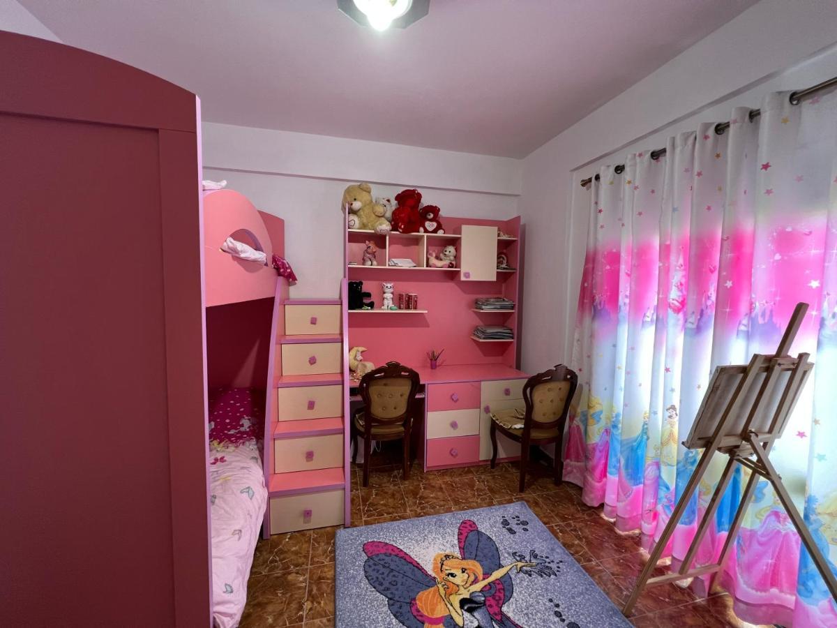 Entire Apartment Castle View Berat Luaran gambar